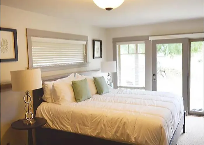 The Cottages On Salt Spring Island